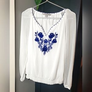 Valerie stevens white sheer top with blue floral embroidery size small petite